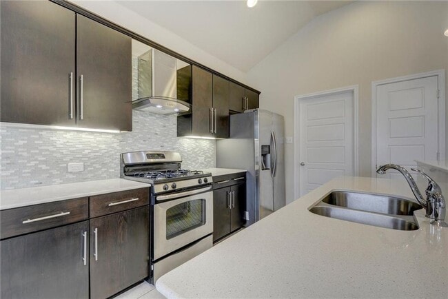 Building Photo - 12500 Piper Ct