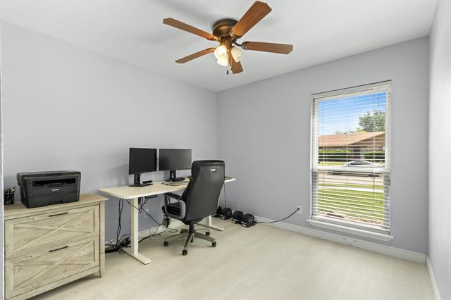 Building Photo - 2113 Victoria Rd