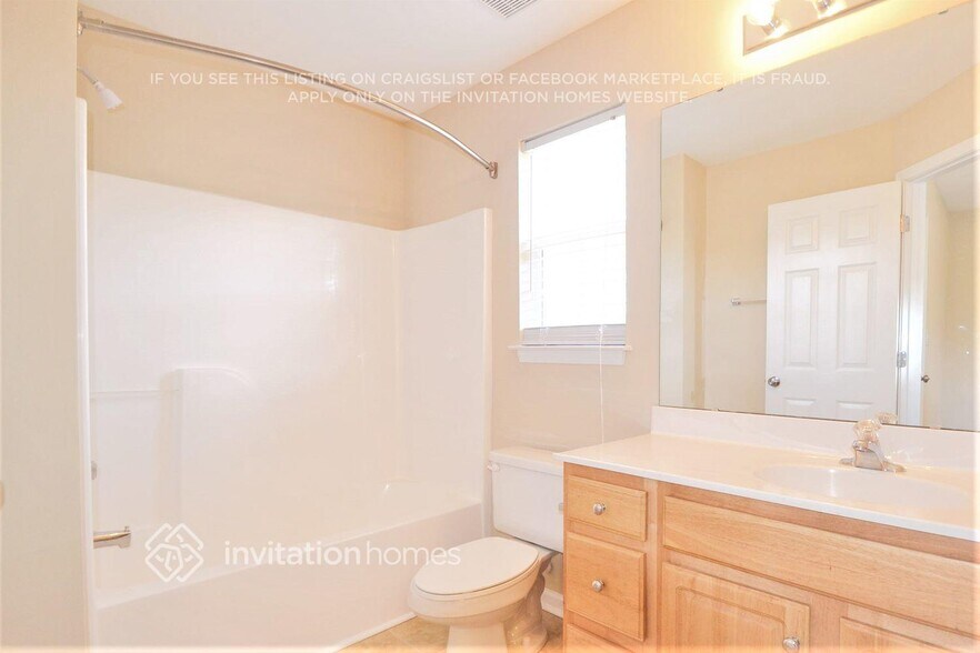 Building Photo - 549 Havenbrook Way NW
