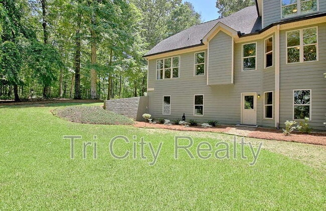 Building Photo - 175 Ridgeway Ct