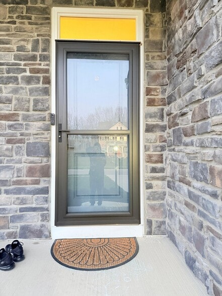 Building Photo - 1039 Fairwater Springs Dr