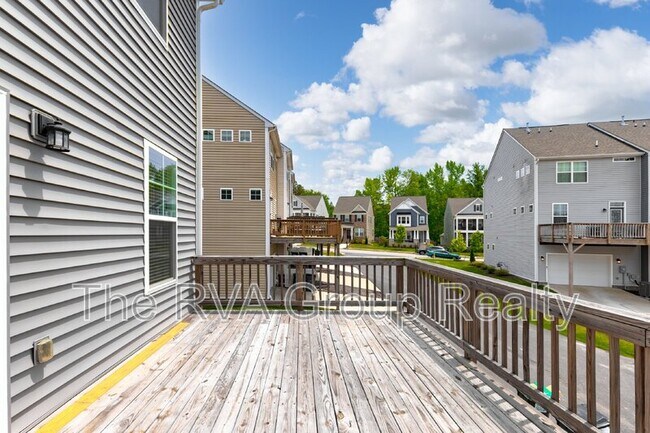 Building Photo - 6448 Cassia Loop