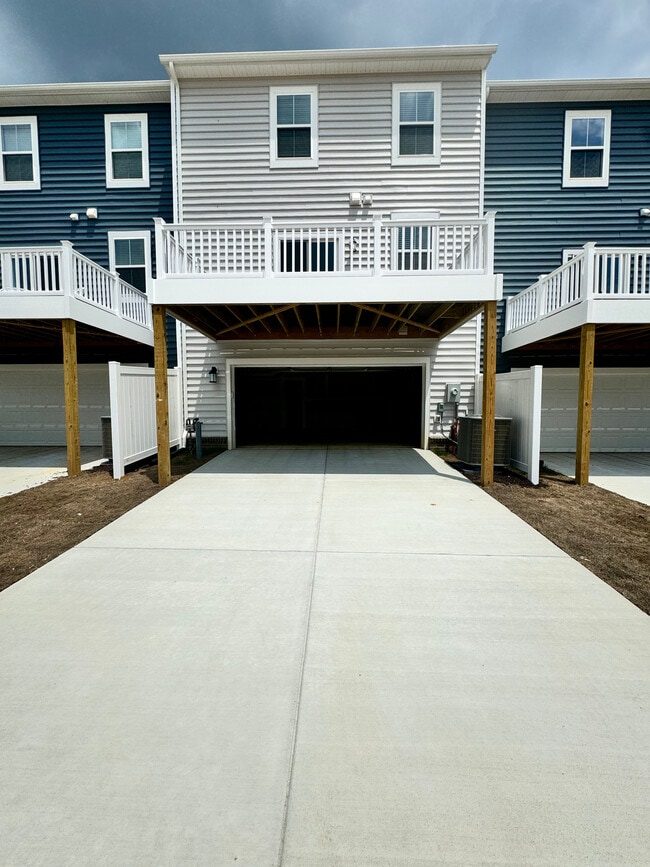 Building Photo - 6243 Jackline Run