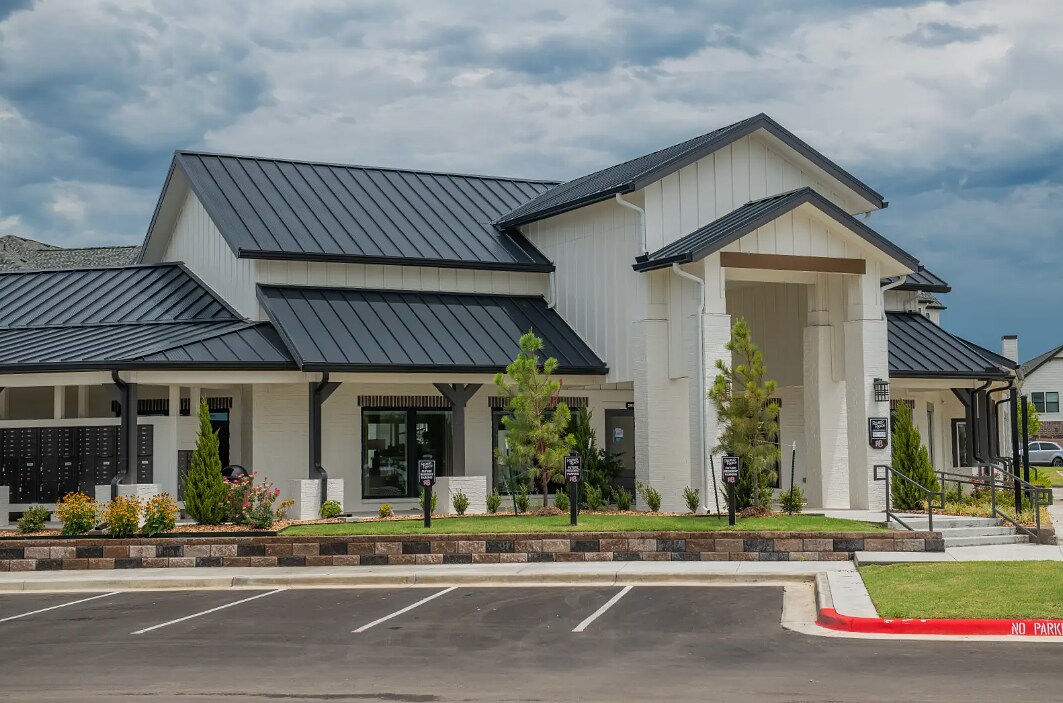 Building Photo - 2701 N 23rd St