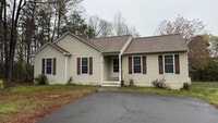 Building Photo - 3 Bedroom Rambler in Spotslvania