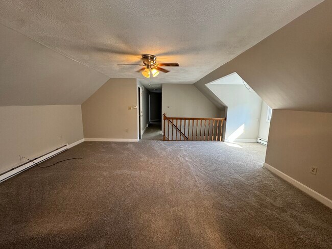 Building Photo - 61 Waverley Rd