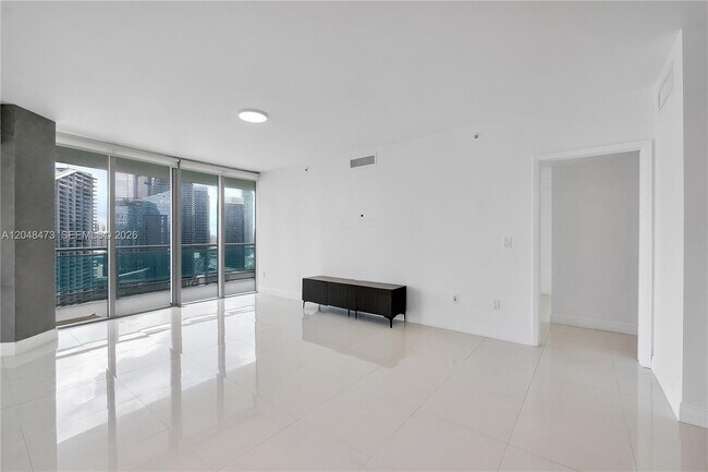 Building Photo - 350 S Miami Ave