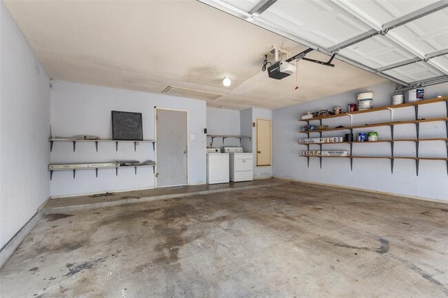 Building Photo - 3810 Spring Creek Rd