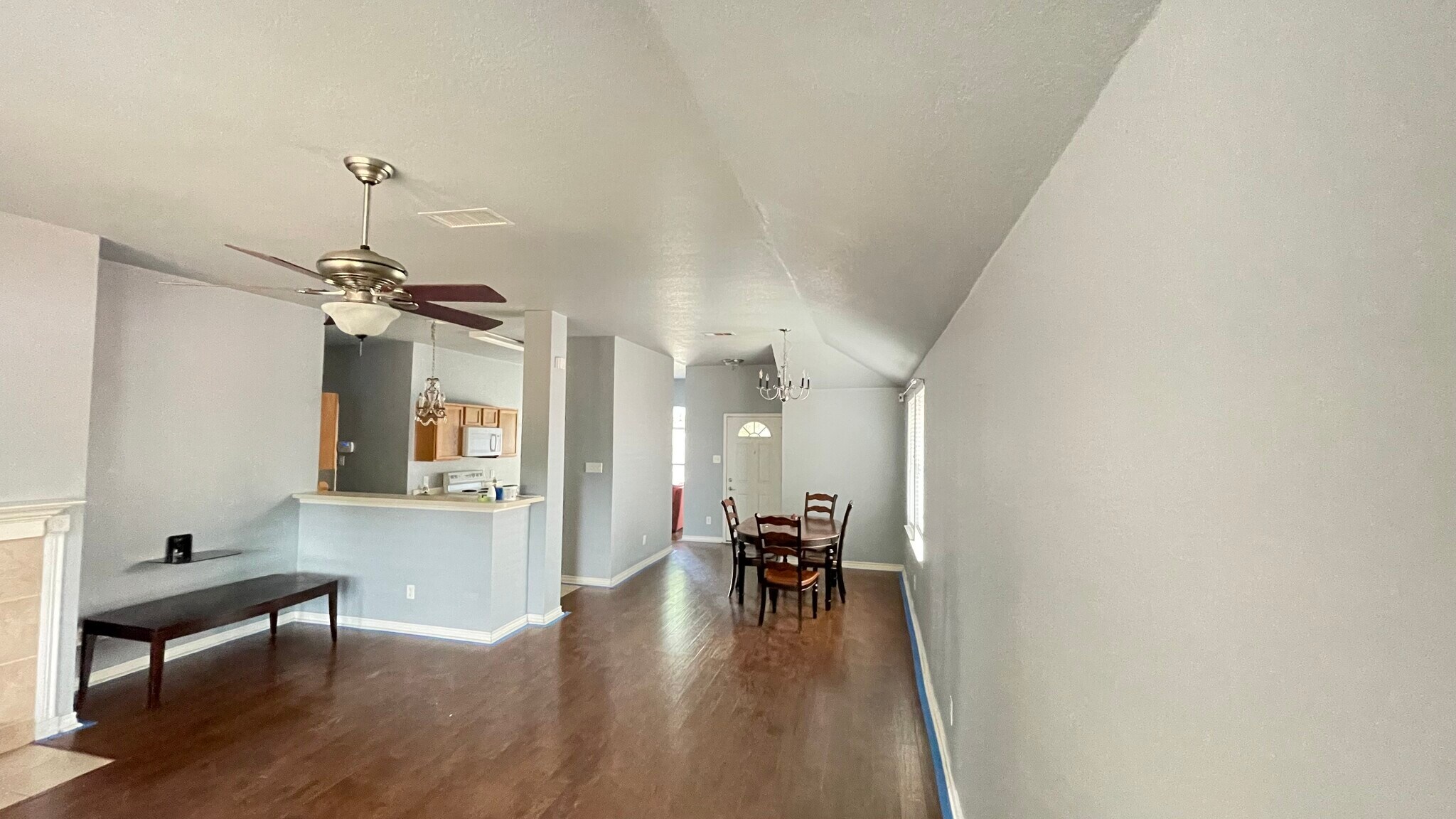 Building Photo - 1313 Cardinal Way
