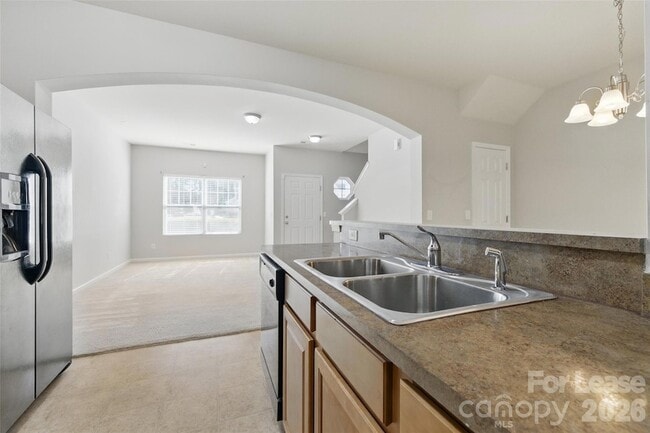 Building Photo - 4226 Lotts Pl