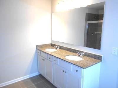 Building Photo - 177 Valley View Cir