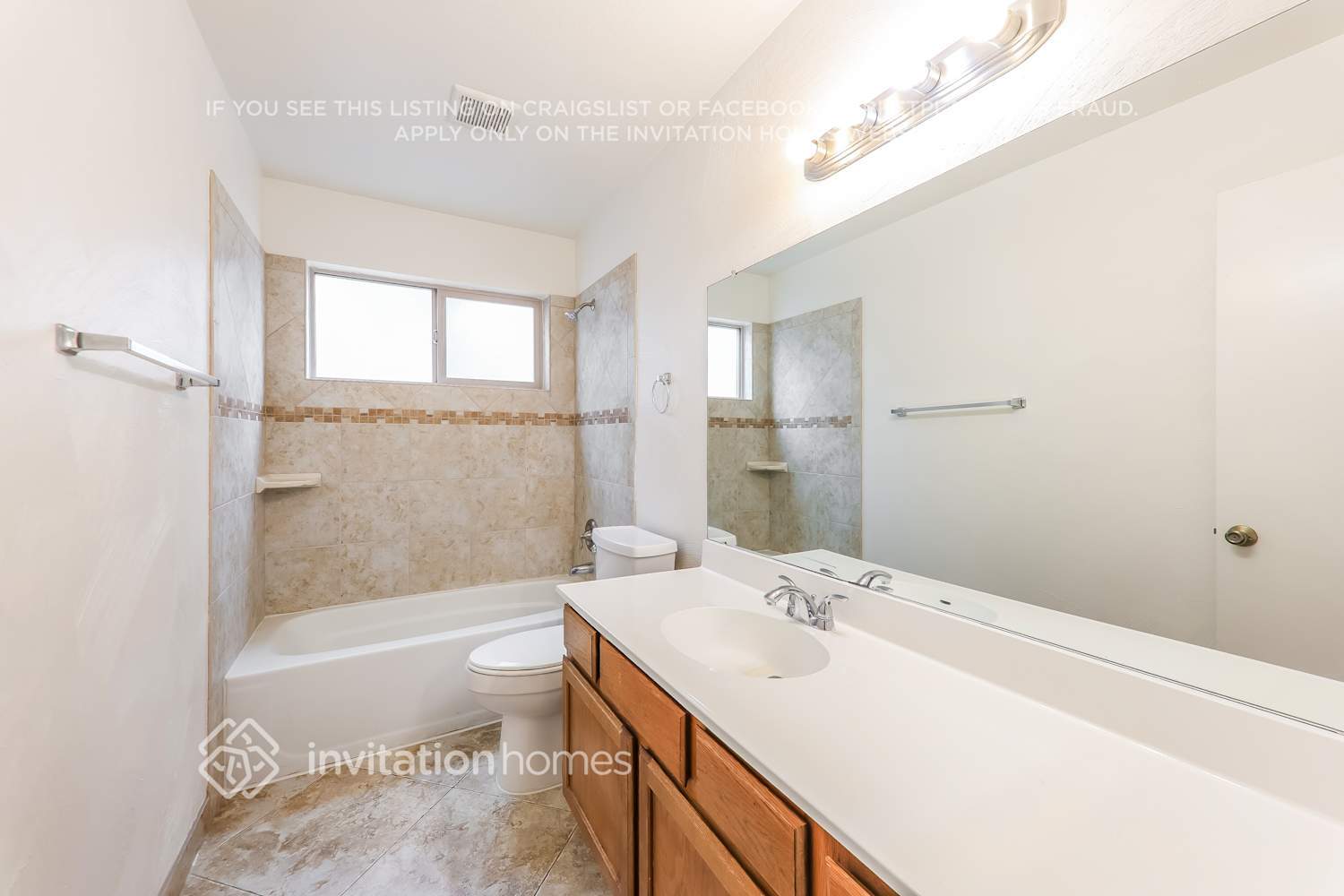 Building Photo - 8833 W Vogel Ave