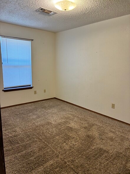 Bedroom 1 - 302 S Avenue I