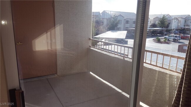 Building Photo - 4655 Gold Dust Ave