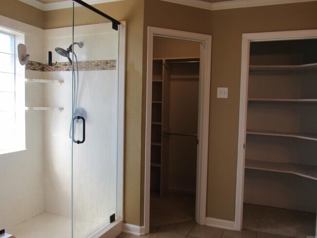 Building Photo - 3875 AR-236