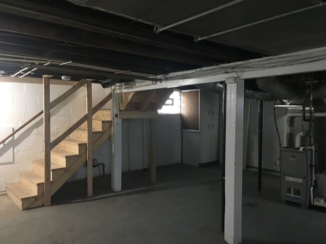 Building Photo - Renovated three bedroom home