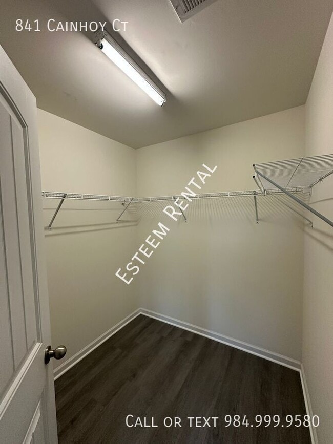Building Photo - 841 Cainhoy Ct