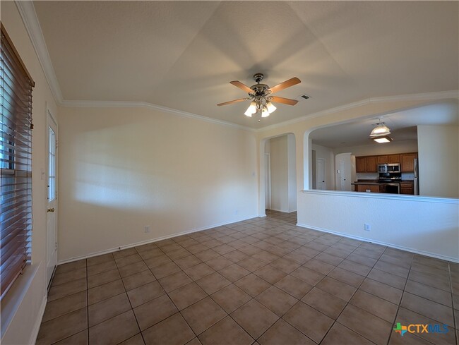 Building Photo - 268 Goliad Dr