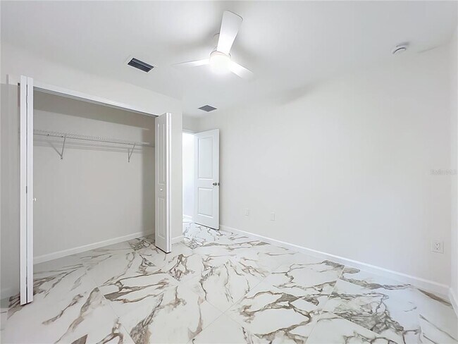 Building Photo - 11148 Pinewood Cove Ln