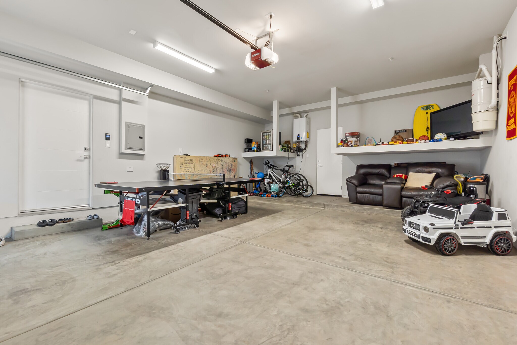 Building Photo - 2202 Felton Ln