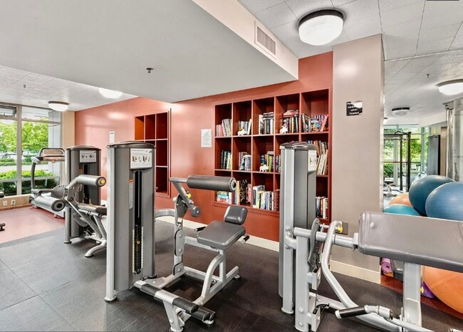 Building Photo - Exquisite Condominium at the Renowned Waterfront Pearl with Views of the River, Work Out Facility...