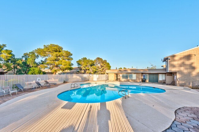 Building Photo - 5198 Greene Ln