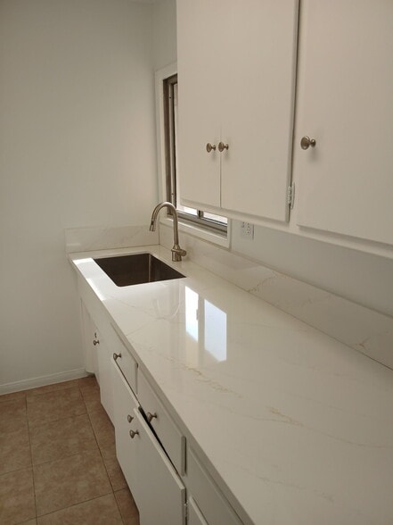 Building Photo - 3520 Garden Ave