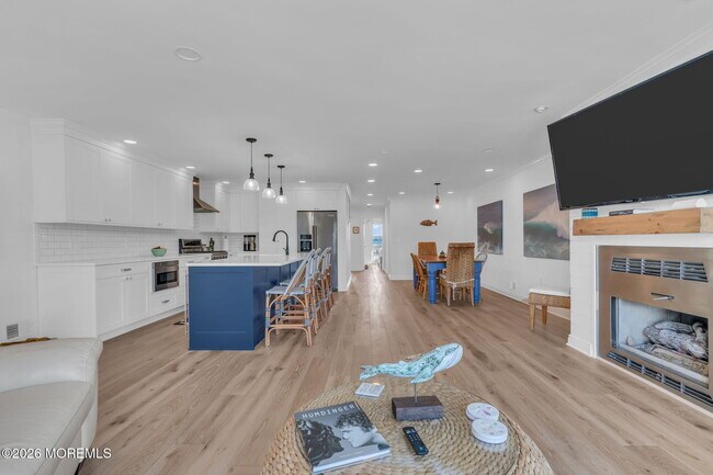 Building Photo - 118 Ashley Ave
