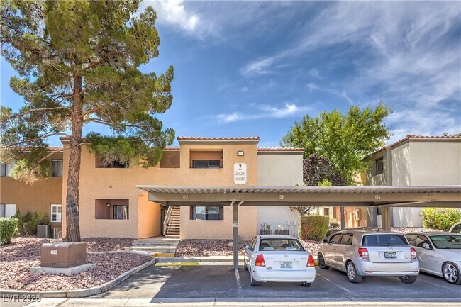 Building Photo - 3151 N Soaring Gulls Dr