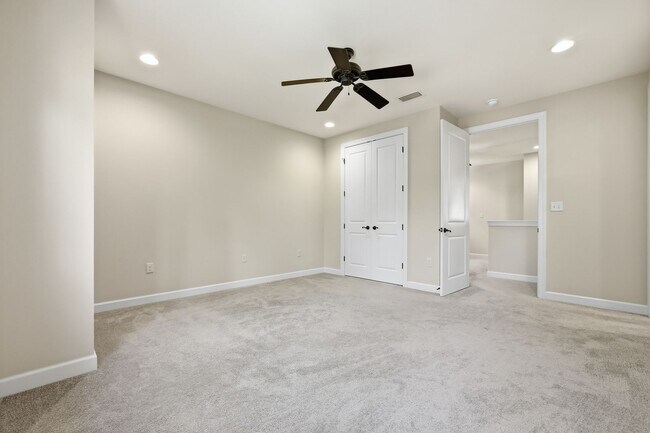 Building Photo - 4256 Skipjack Cove