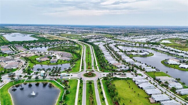 Building Photo - 10214 SW Captiva Dr