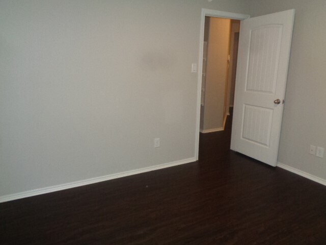 Building Photo - 2031 Treasure Mountain Dr