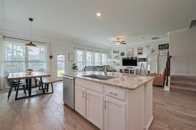 Building Photo - 16886 Ramsay Cascades Dr