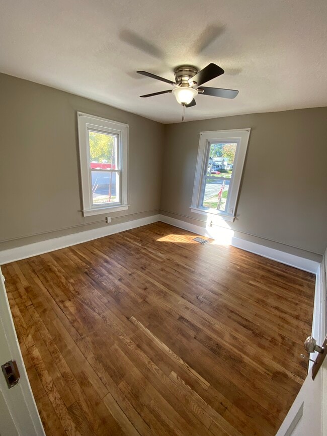 Building Photo - 1806-1812 4th St