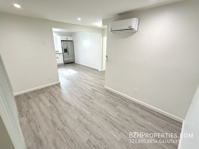 Building Photo - Newly Renovated 2Bedroom 2Bathroom In Silv...