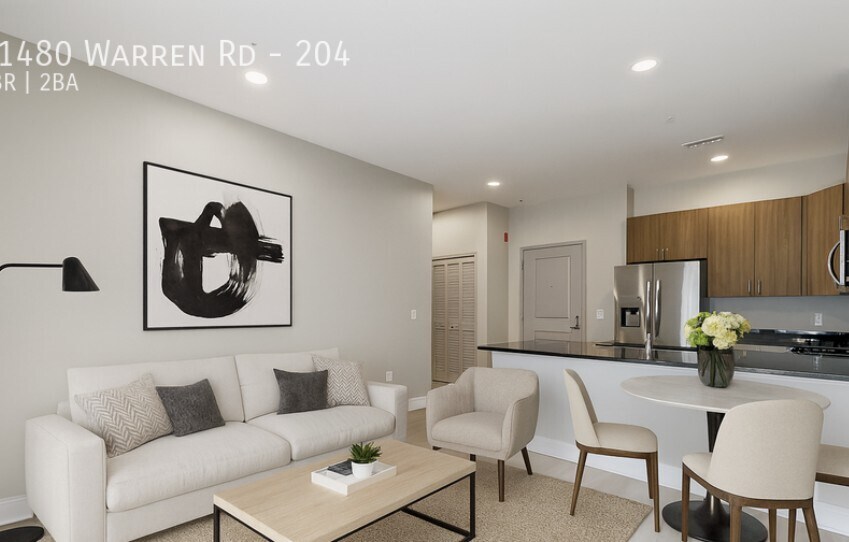 Building Photo - Hines View Apartments - 55+