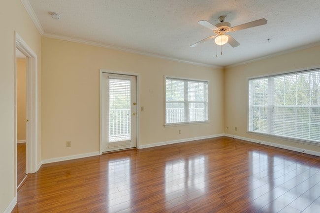 Building Photo - Condo in Hillmont of Green Hills