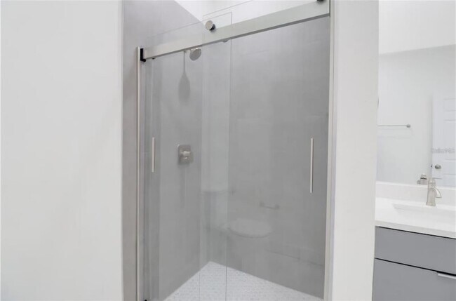 Building Photo - 14908 SW 63rd Ct