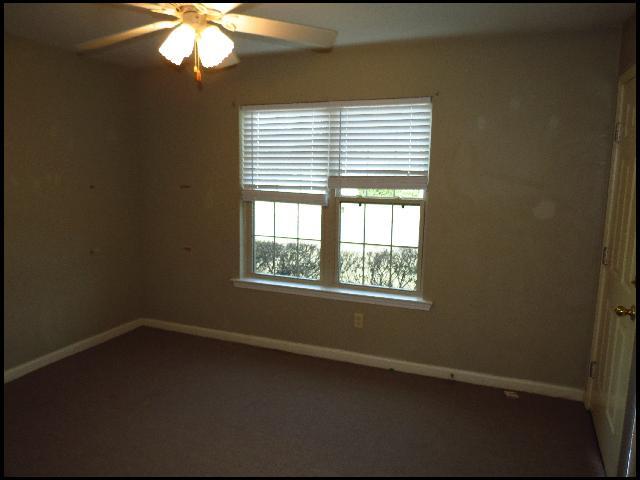Building Photo - 10800 Frenchmen Loop
