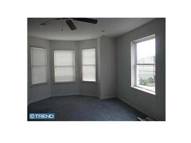 Bed room - 1132 S 46th St