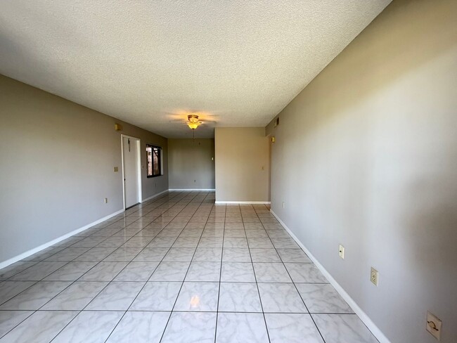 Building Photo - Great apartment for rent!