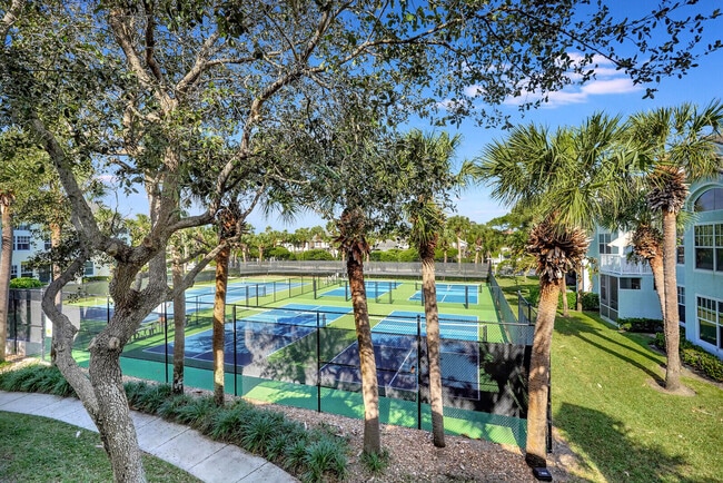 Building Photo - 1805 Mainsail Cir