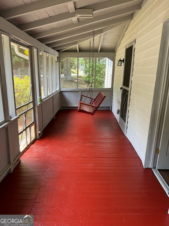 Building Photo - 18 S Broad St