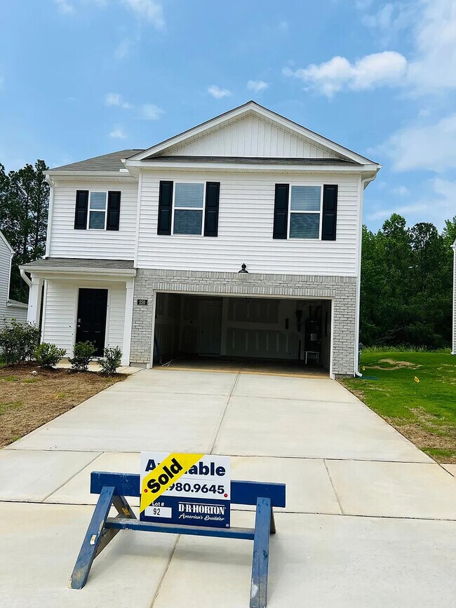 Primary Photo - 250 Palm Dr
