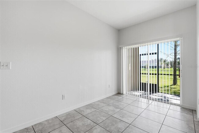 Building Photo - 12942 Utopia Gdns Wy