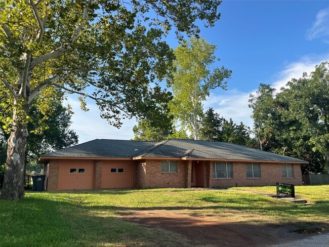 Primary Photo - 106 Jane Dr