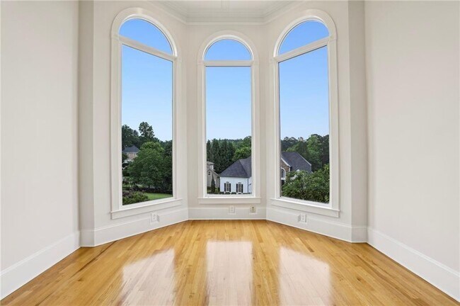 Building Photo - 2503 Regency Lake Dr