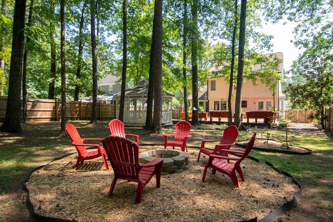 Building Photo - 4801 Buttonbush Dr
