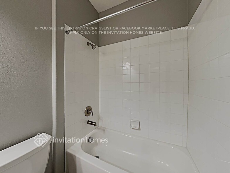 Building Photo - 13928 Snowy Plover Ln