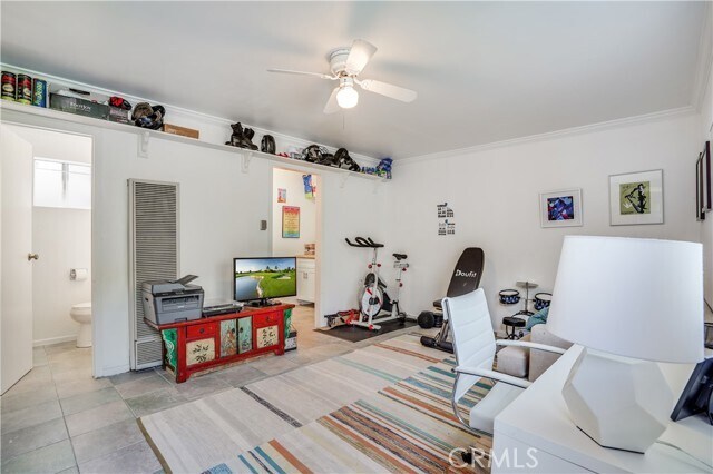 Building Photo - 707 Sapphire St